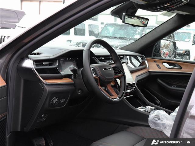 2025 Jeep Grand Cherokee Summit (Stk: S4052) in Hamilton - Image 13 of 27
