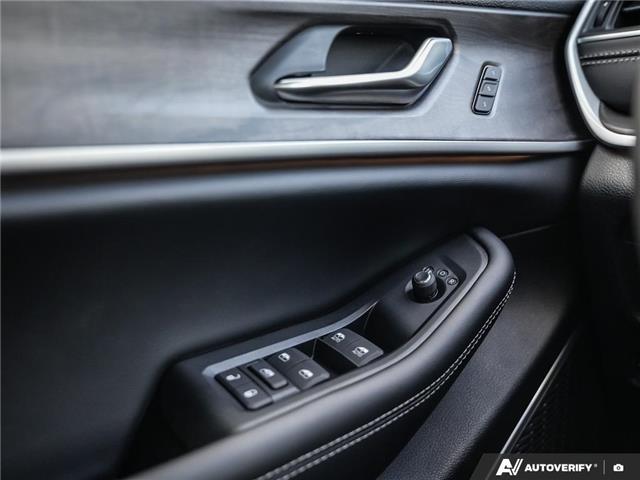 2025 Jeep Grand Cherokee Limited (Stk: S2230) in Welland - Image 17 of 26