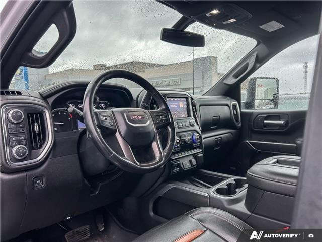 2021 GMC Sierra 2500HD AT4 (Stk: P212962A) in Grimsby - Image 14 of 26