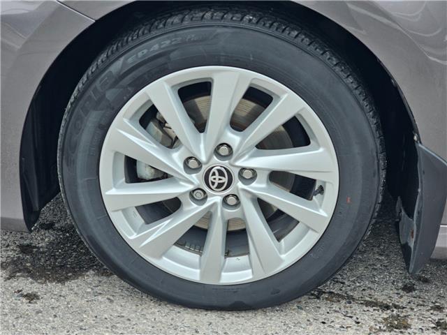 2022 Toyota Camry LE (Stk: 26051A) in Bowmanville - Image 10 of 28