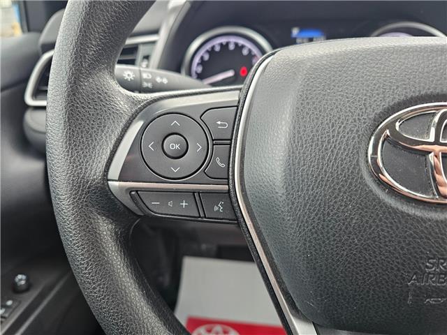 2022 Toyota Camry LE (Stk: 26051A) in Bowmanville - Image 22 of 28