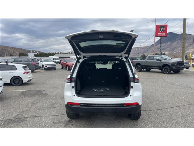 2025 Jeep Grand Cherokee Limited (Stk: TS160) in Kamloops - Image 15 of 26