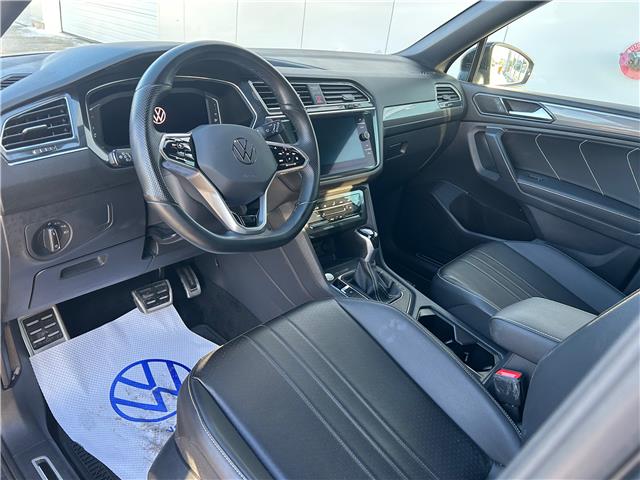2022 Volkswagen Tiguan Comfortline R-Line Black Edition (Stk: 2494) in Peterborough - Image 9 of 22 2022 Volkswagen Tiguan Comfortline R-Line Black Edition (Stk: 2494) in Peterborough - Image 9 of 22