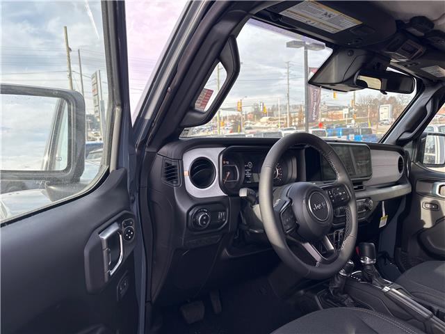 2026 Jeep Gladiator Sport S (Stk: Z22988) in Newmarket - Image 8 of 13