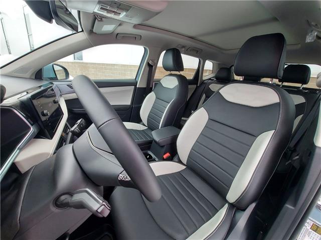 2026 Volkswagen Taos Highline (Stk: 260144) in Regina - Image 16 of 43