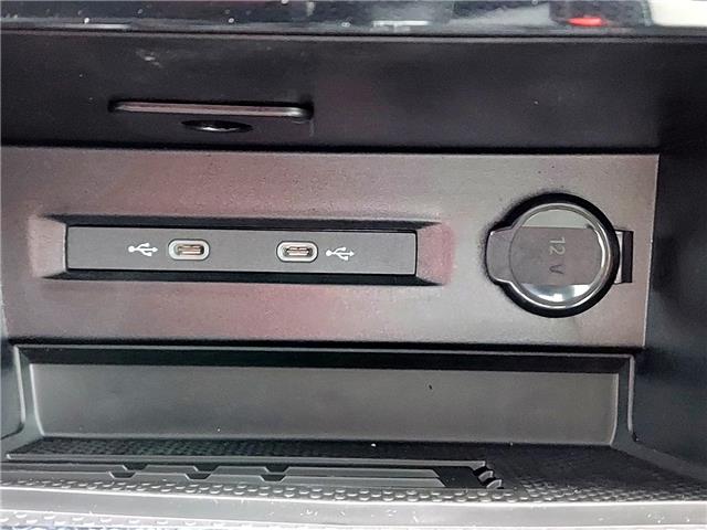 2026 Volkswagen Taos Highline (Stk: 260144) in Regina - Image 31 of 43