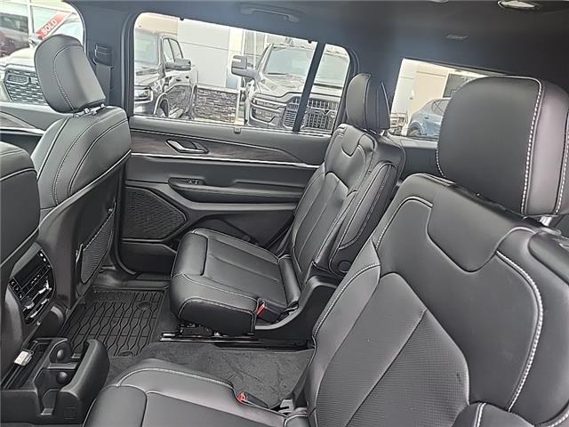 2025 Jeep Grand Cherokee L Limited (Stk: S335) in Miramichi - Image 11 of 14