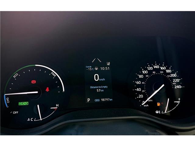 2022 Toyota Sienna XSE 7-Passenger (Stk: 260239A) in Calgary - Image 14 of 22