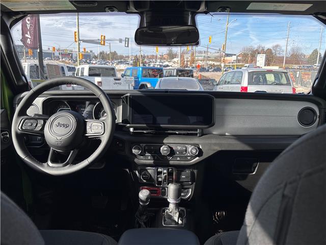 2026 Jeep Gladiator Sport S (Stk: Z23025) in Newmarket - Image 11 of 14