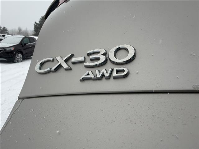 2022 Mazda CX-30 GT w/Turbo (Stk: 24697) in Pembroke - Image 17 of 30