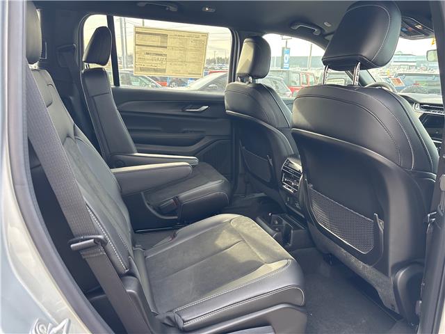 2025 Jeep Grand Cherokee L Laredo (Stk: K23022) in Newmarket - Image 14 of 14