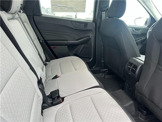 2026 Ford Escape Active (Stk: T02198) in Hague - Image 12 of 13