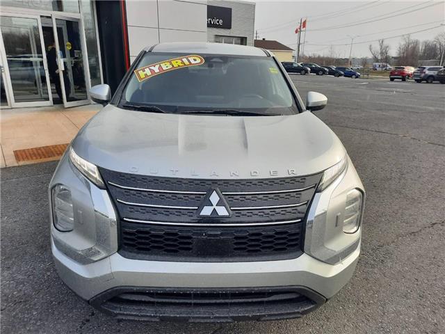 2025 Mitsubishi Outlander PHEV ES (Stk: M763) in Cornwall - Image 2 of 4