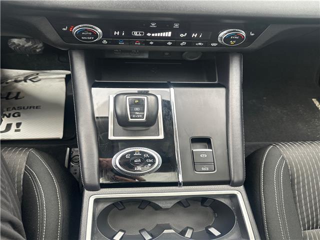 2024 Mitsubishi Outlander SE (Stk: 227515) in Regina - Image 13 of 19