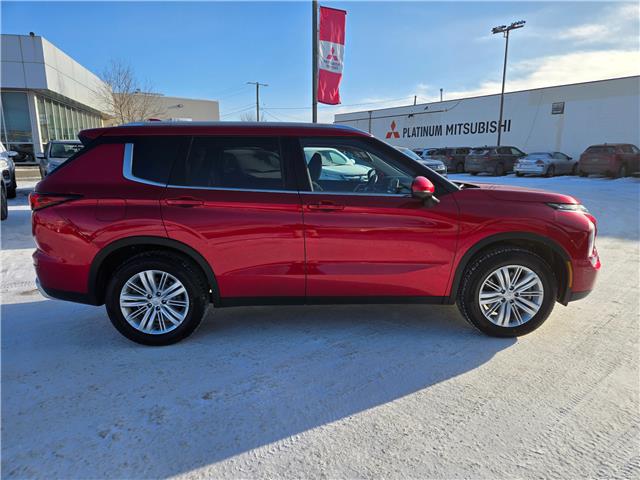 2024 Mitsubishi Outlander SE (Stk: 8917) in Calgary - Image 8 of 25