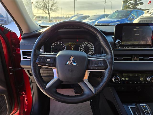 2024 Mitsubishi Outlander SE (Stk: 8917) in Calgary - Image 11 of 25