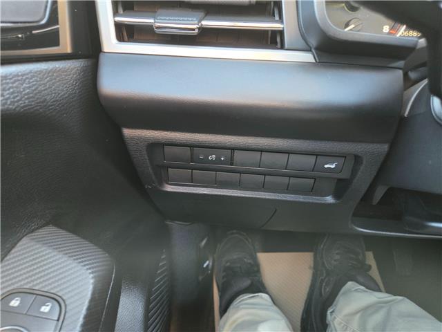 2024 Mitsubishi Outlander SE (Stk: 8917) in Calgary - Image 23 of 25