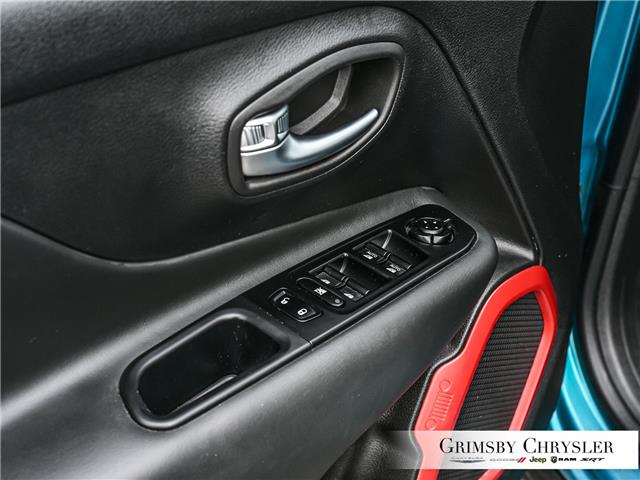 2022 Jeep Renegade Trailhawk (Stk: U6318) in Grimsby - Image 17 of 32