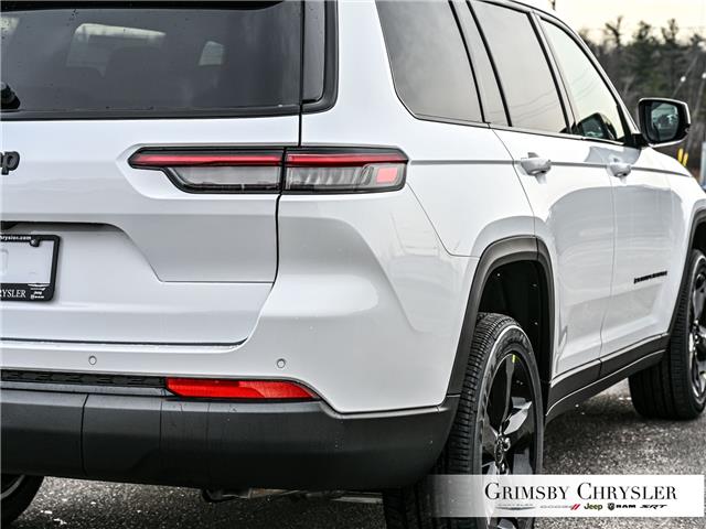 2025 Jeep Grand Cherokee L Laredo (Stk: N25208) in Grimsby - Image 11 of 33
