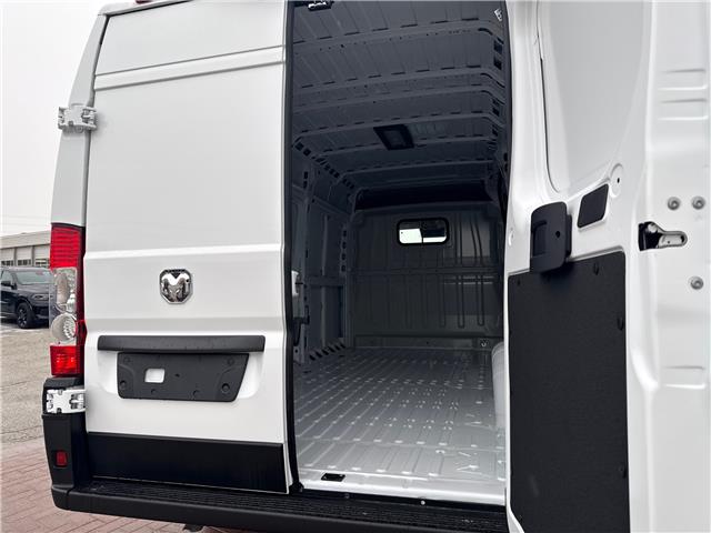 2025 RAM ProMaster 3500 High Roof (Stk: 5B106A) in Blenheim - Image 4 of 9