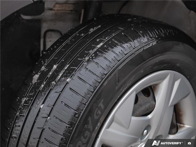 2022 Hyundai Venue Essential w/Two-Tone (Stk: 109332) in London - Image 7 of 27