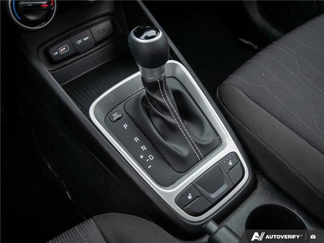 2022 Hyundai Venue Essential w/Two-Tone (Stk: 109332) in London - Image 19 of 27