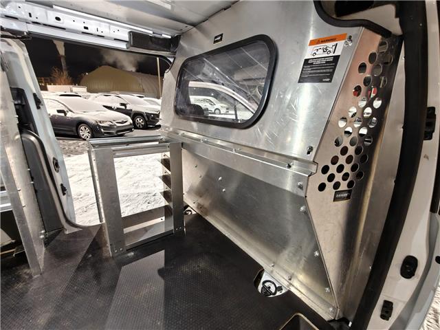 2020 Ford Transit Connect XLT in Ottawa - Image 19 of 28