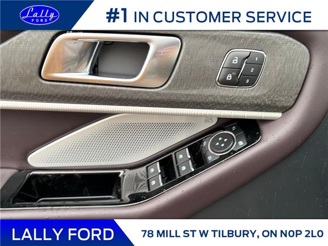 2026 Ford Explorer Platinum (Stk: LFEX01482) in Tilbury - Image 6 of 15
