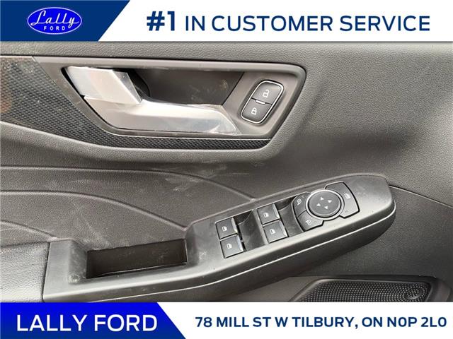 2026 Ford Escape ST-Line (Stk: LFEP01468) in Tilbury - Image 6 of 15