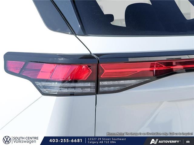 2026 Volkswagen Tiguan Comfortline R-Line Black Edition (Stk: ST-246) in Calgary - Image 11 of 26