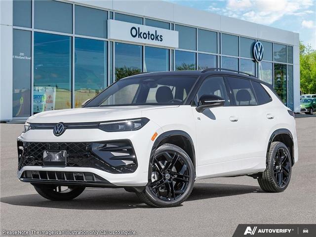 2026 Volkswagen Tiguan Comfortline R-Line Black Edition (Stk: MQ8917) in Okotoks - Image 1 of 26