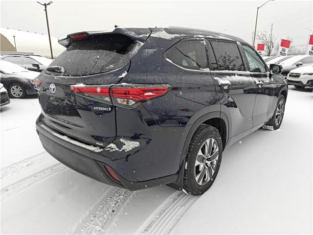 2022 Toyota Highlander Hybrid XLE in Ottawa - Image 8 of 38 2022 Toyota Highlander Hybrid XLE in Ottawa - Image 8 of 38