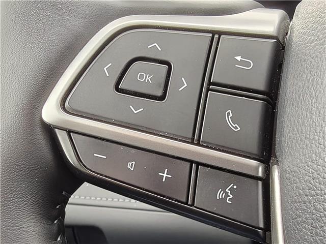 2022 Toyota Highlander Hybrid XLE in Ottawa - Image 32 of 38 2022 Toyota Highlander Hybrid XLE in Ottawa - Image 32 of 38