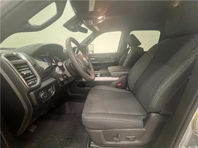 2026 RAM 3500 Big Horn (Stk: G251427) in Courtenay - Image 12 of 18