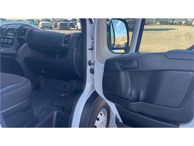 2021 RAM ProMaster 2500 High Roof (Stk: 1355) in Kamloops - Image 9 of 19