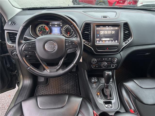 2019 Jeep Cherokee Trailhawk (Stk: P4915J) in Surrey - Image 10 of 15
