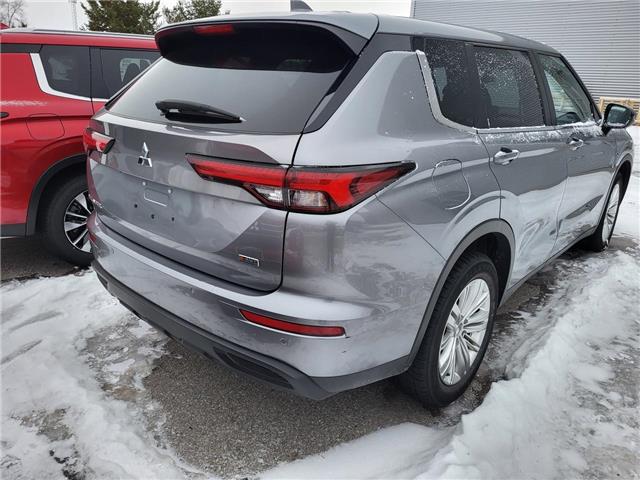 2022 Mitsubishi Outlander  (Stk: 00831) in Barrie - Image 9 of 50