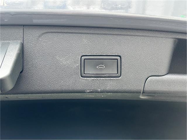 2022 Volkswagen Atlas Cross Sport 3.6 FSI Execline (Stk: CVW1138A) in Cambridge - Image 7 of 20