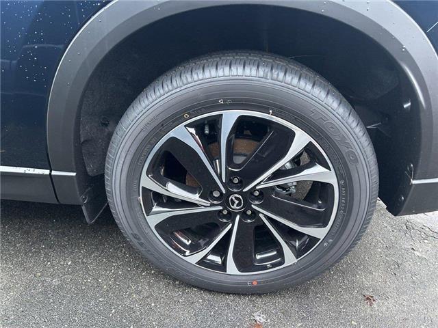 2025 Mazda CX-5  (Stk: 719788) in Surrey - Image 5 of 5