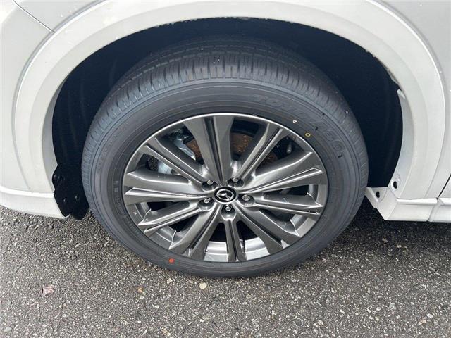 2025 Mazda CX-5 Signature (Stk: 792195) in Surrey - Image 5 of 5