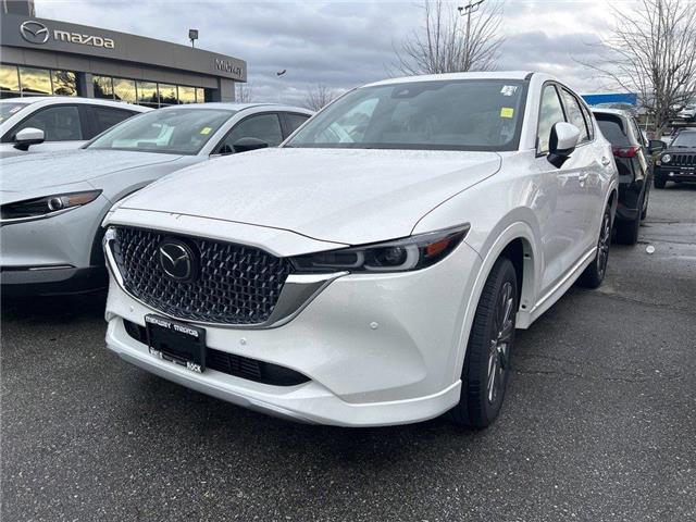 2025 Mazda CX-5 Signature (Stk: 738062) in Surrey - Image 1 of 5