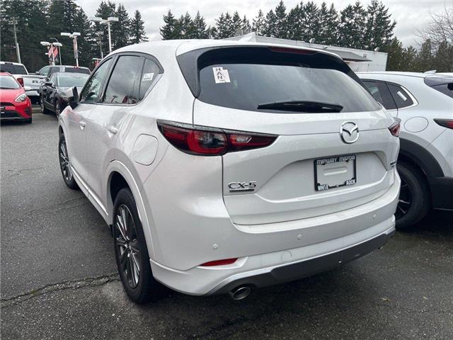 2025 Mazda CX-5 Signature (Stk: 738062) in Surrey - Image 3 of 5