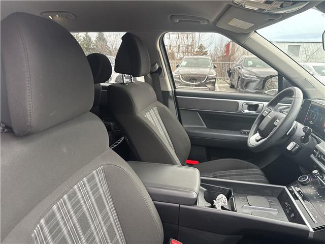 2025 Hyundai Santa Fe HEV Preferred (Stk: 16U101597) in Markham - Image 11 of 13 2025 Hyundai Santa Fe HEV Preferred (Stk: 16U101597) in Markham - Image 11 of 13