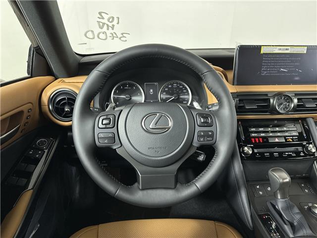 2025 Lexus IS 300 Base (Stk: 15105341) in Richmond Hill - Image 11 of 21