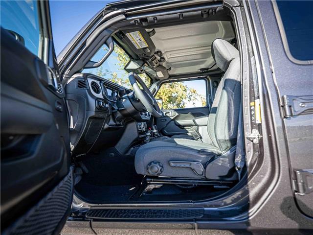 2024 Jeep Wrangler Sport (Stk: R177615A) in Surrey - Image 10 of 27