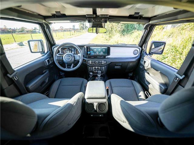 2024 Jeep Wrangler Sport (Stk: R177615A) in Surrey - Image 11 of 27