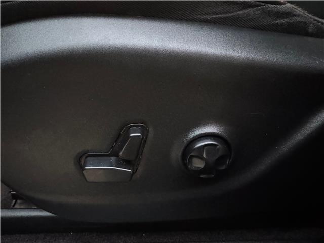 2016 Jeep Cherokee Trailhawk (Stk: 2511629) in Waterloo - Image 11 of 22