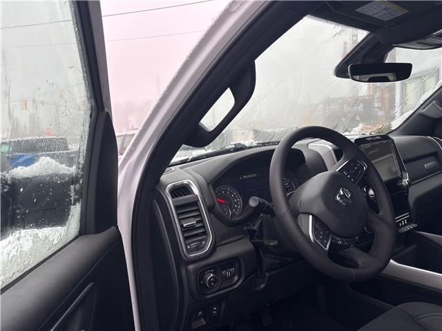 2025 RAM 1500 Big Horn (Stk: T22923) in Newmarket - Image 9 of 14