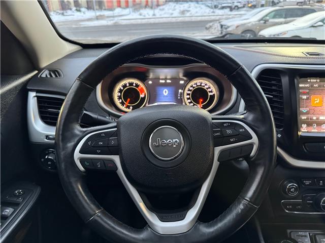 2016 Jeep Cherokee Trailhawk (Stk: 2511629) in Waterloo - Image 16 of 22