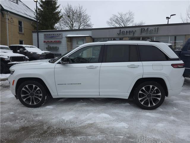 2022 Jeep Grand Cherokee Overland (Stk: 25033A) in New Hamburg - Image 8 of 20